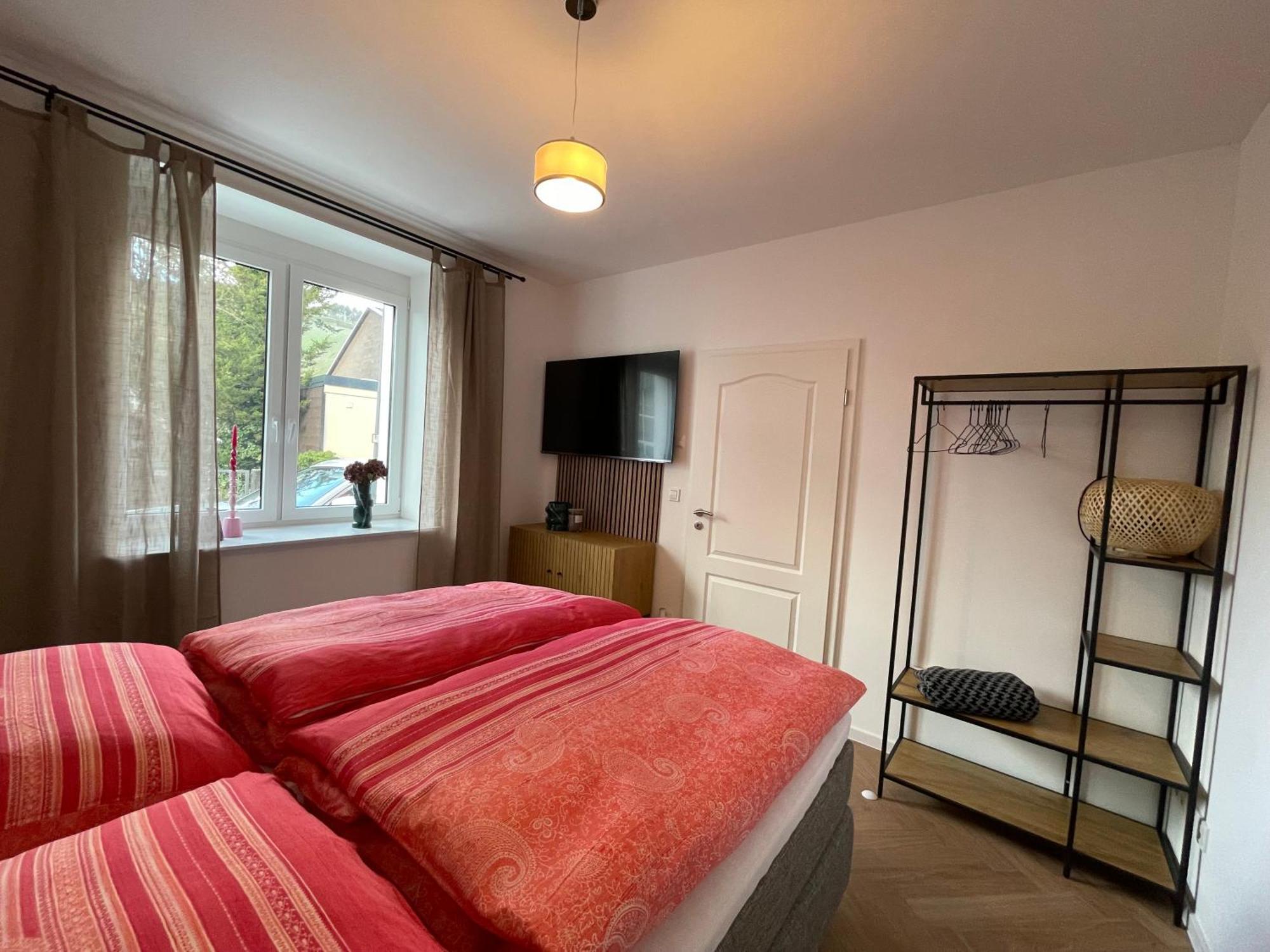 Luxurioese Ferienwohnung Mit Wellness Oase Saarburg Exterior photo
